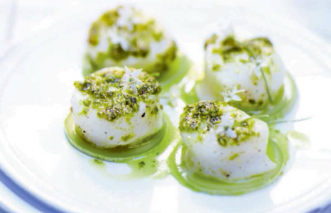 Les st-jacques, pistaches et courgettes