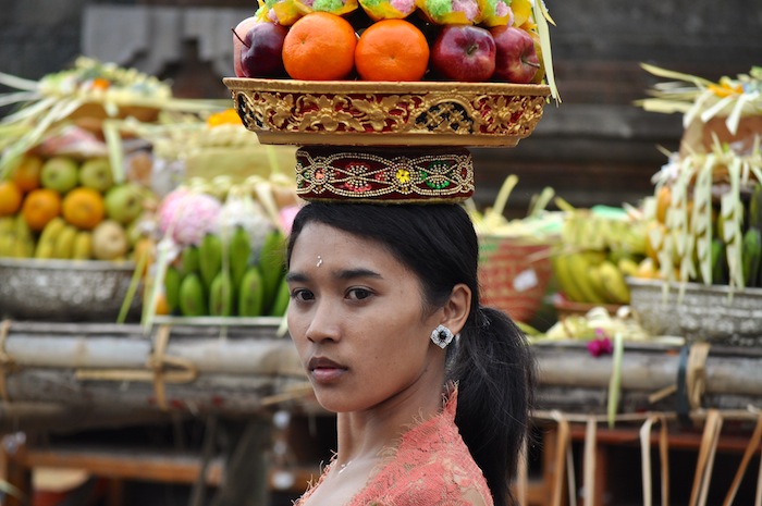 LovaLinda Bali Canang AnnualBithday Temple Girl