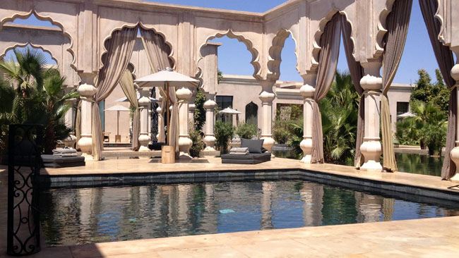 Les milles et une nuits à Marrakech | LovaLinda x Palais Namaskar x Villa x Terrasse et piscine