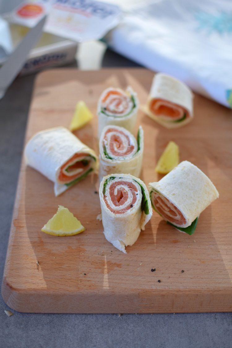 Les wraps saumon fumé et épinards | LovaLinda | Blog Cuisine Recettes | Apéritif | Tortilla Philadelphia